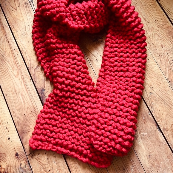 Hand knit scarf - extra long - unisex - Picture 16 of 16